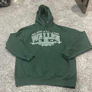 Morgan Wallen tour sweatshirt